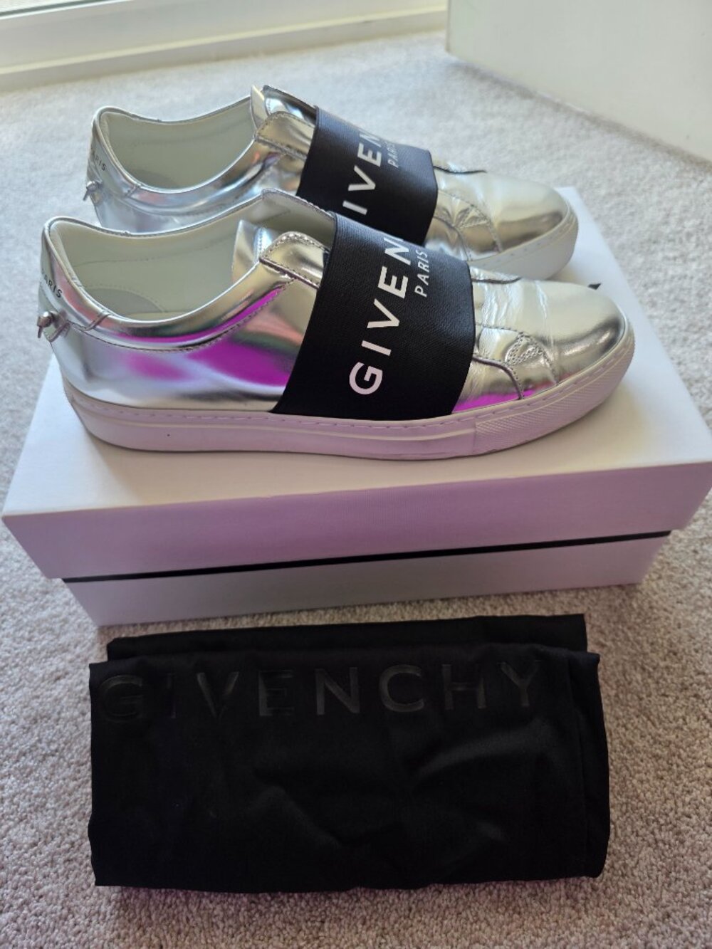 Givenchy Urban Street Sneaker - Picture 2 of 6